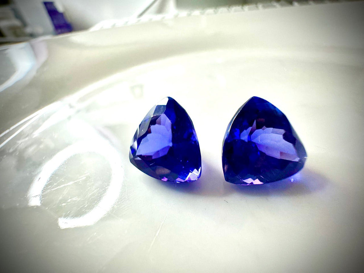 19.4 Carats- Tanzanite Pair Deep Violet Blue