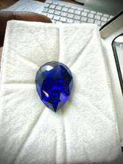 41.920 Carats- Violet Blue Tanzanite